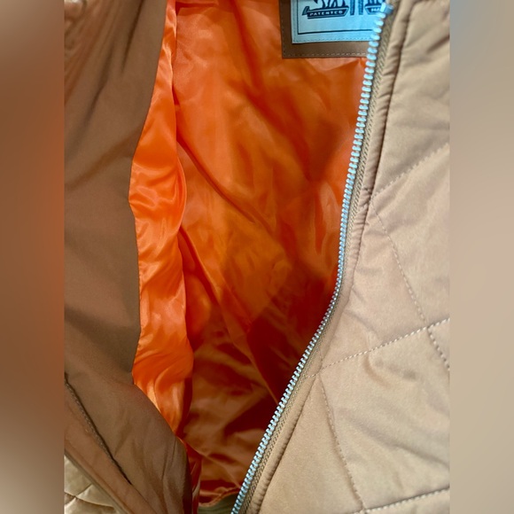 Men’s Levi's Quilted Tan Bomber Jacket Size M - Picture 8 of 9